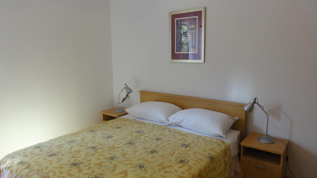Studio Apartments With Terrace Near Sea - Angela'S Apartments Zadar Pokój zdjęcie